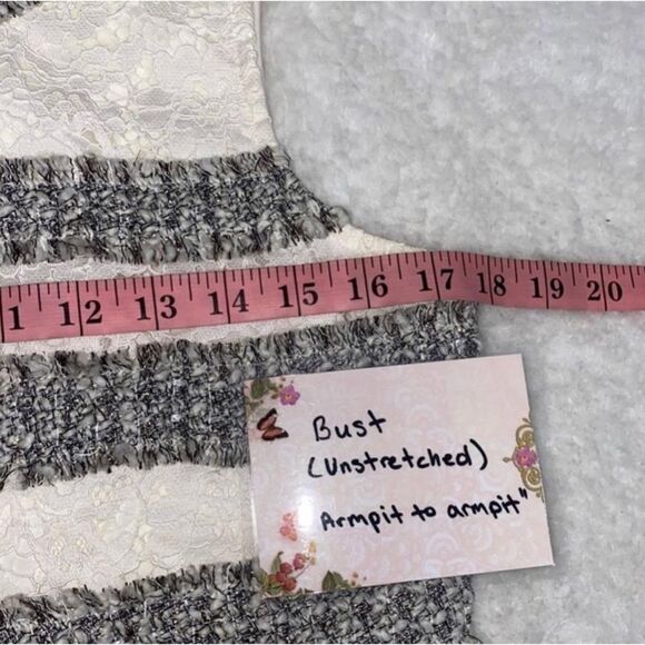 J Crew Women’s Fringe Tweed Lace Black White Sleeveless Top Sz Small - Picture 8 of 11